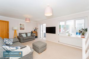 Sitting Room- click for photo gallery